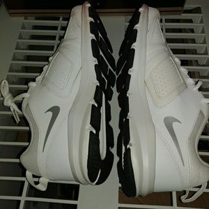 Men's Nike Tennis Shoes